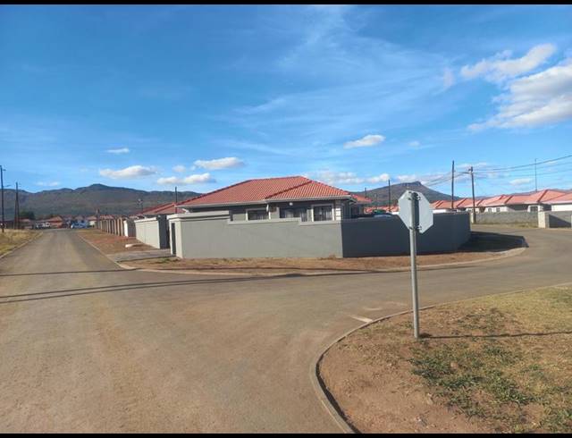 3 BEDROOM HOUSE FOR SALE IN QUEENSTOWN CENTRAL